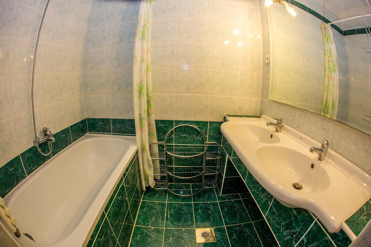 Aqua Line Apartmanház Hajduszoboszlo Exterior foto