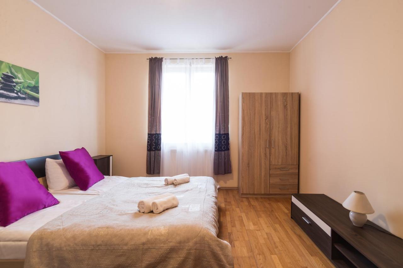 Aqua Line Apartmanház Hajduszoboszlo Exterior foto