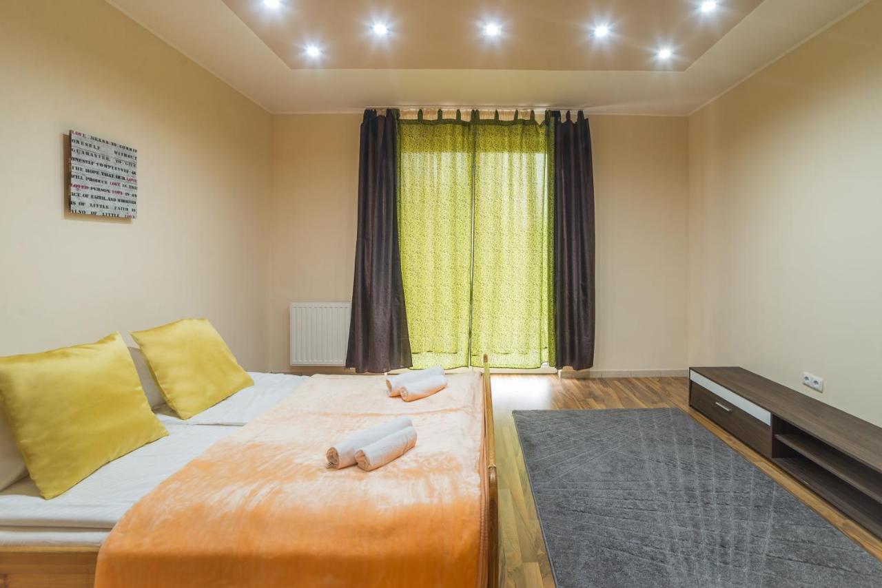 Aqua Line Apartmanház Hajduszoboszlo Exterior foto