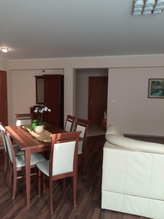 Aqua Line Apartmanház Hajduszoboszlo Exterior foto