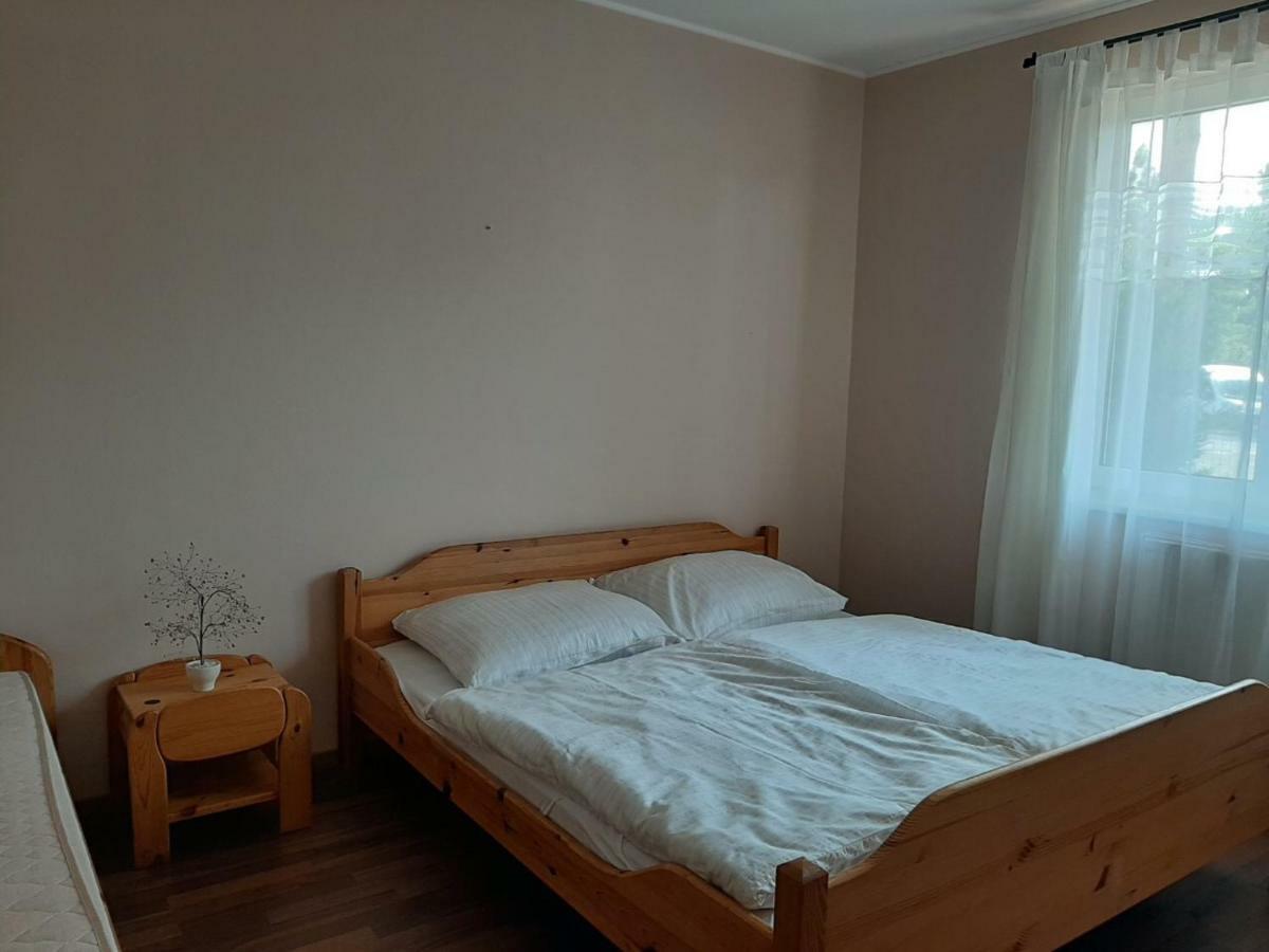 Aqua Line Apartmanház Hajduszoboszlo Exterior foto